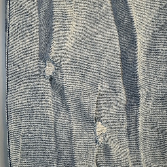 High Rise Mom Jean - Picture 6 of 10